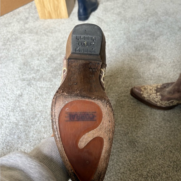 Corral women’s crater with bone embroidery western boots - snip toe - Picture 4 of 6